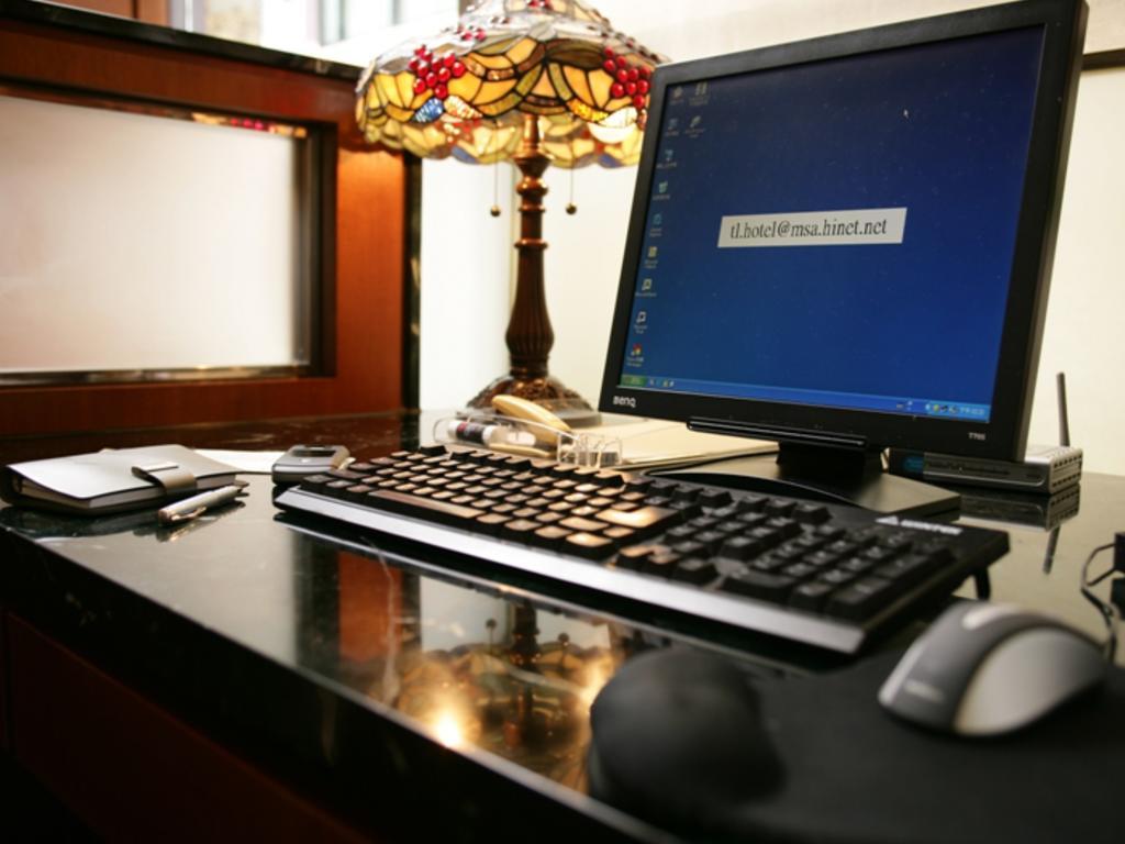 Hotel Dion Taichung Extérieur photo