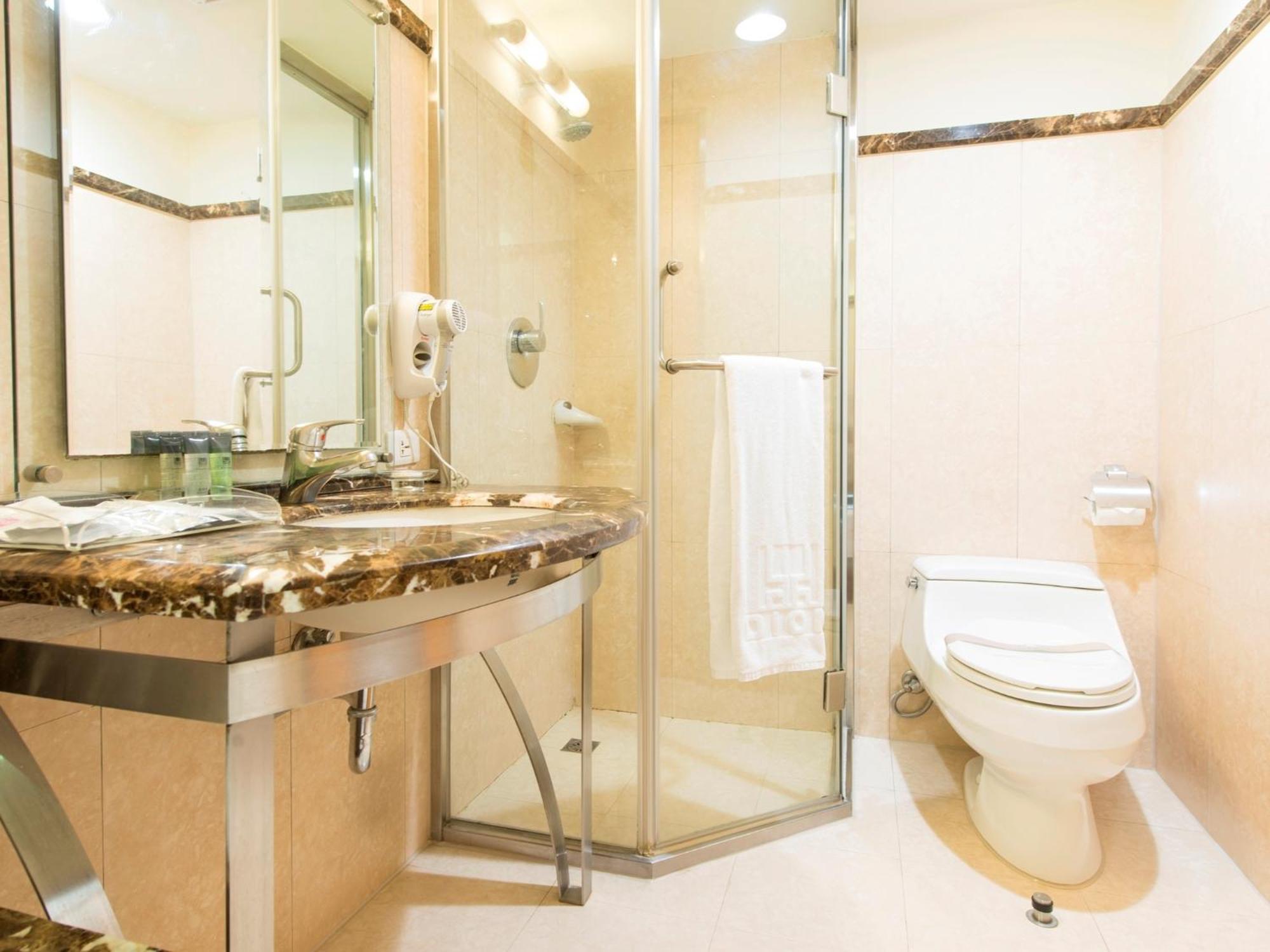 Hotel Dion Taichung Chambre photo